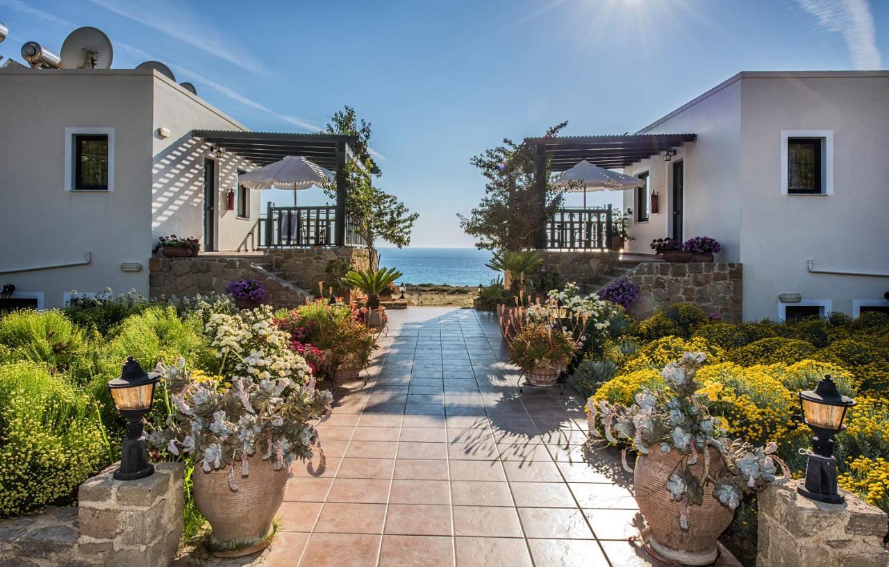 Magnolia Apartments And Studios Фаласарна Екстер'єр фото