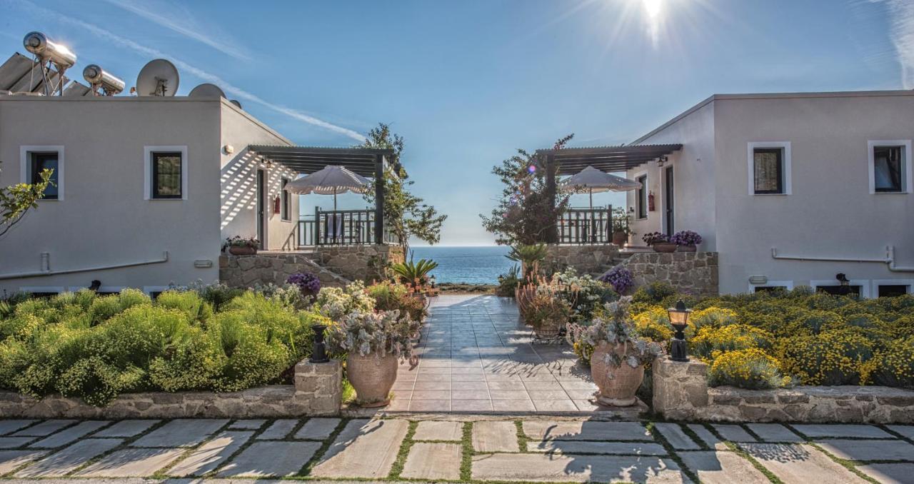 Magnolia Apartments And Studios Фаласарна Екстер'єр фото